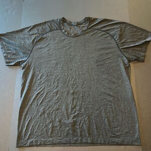 Lululemon T-Shirt Men’s XXL Black